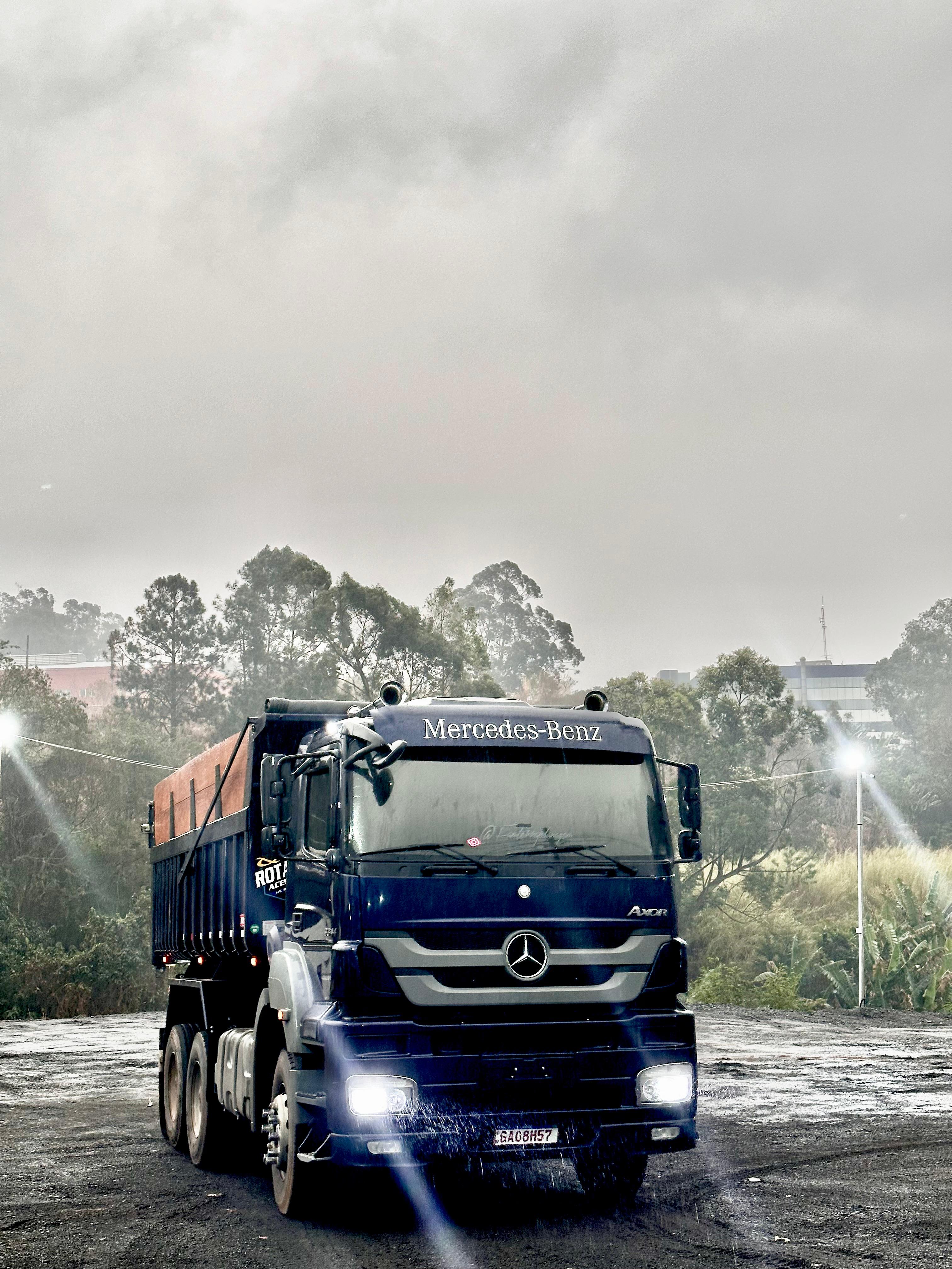 WhatsApp Image 2025-01-31 at 15.38.52 (1).jpeg